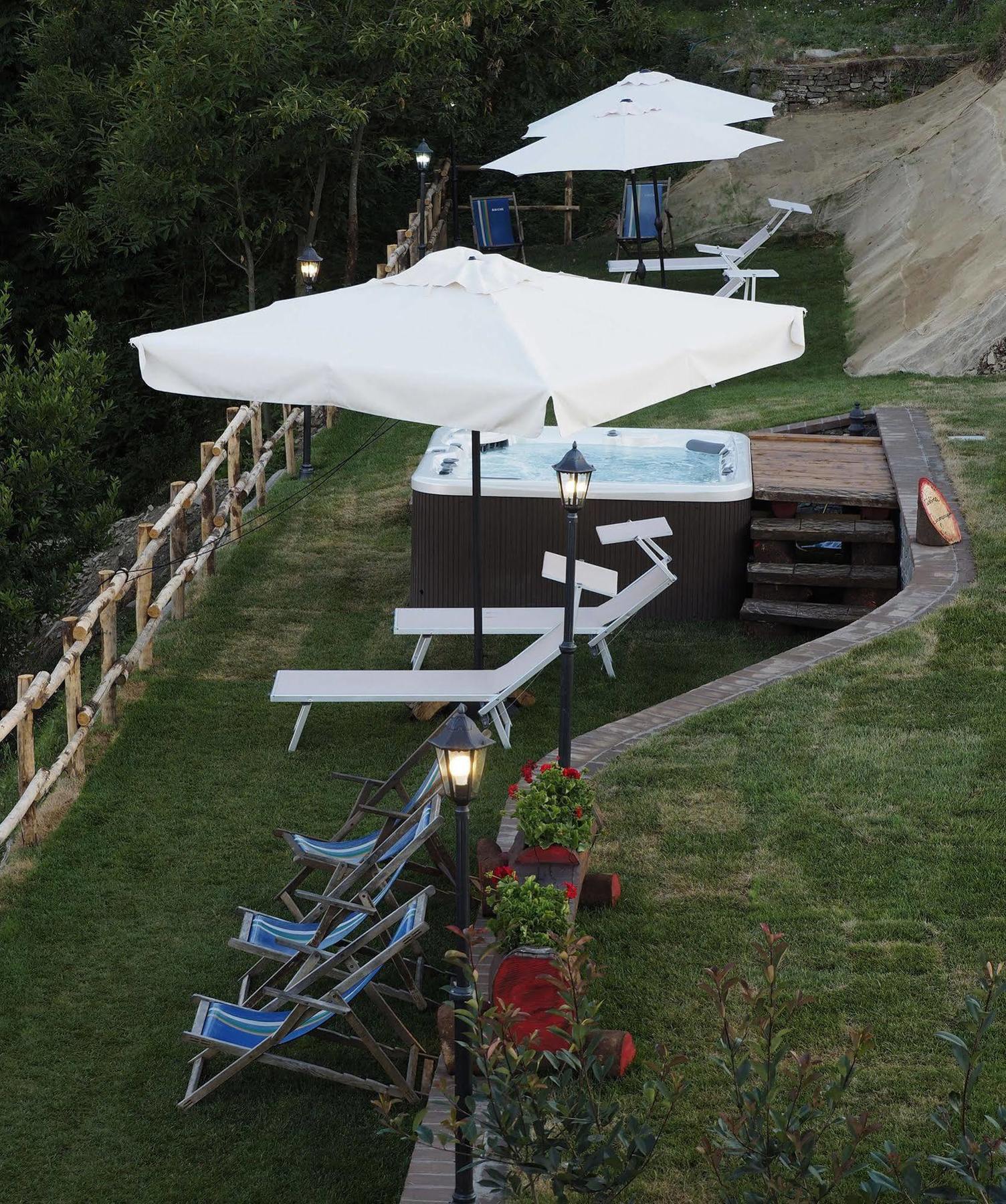 Locanda Il Rustichello Mulazzo Esterno foto