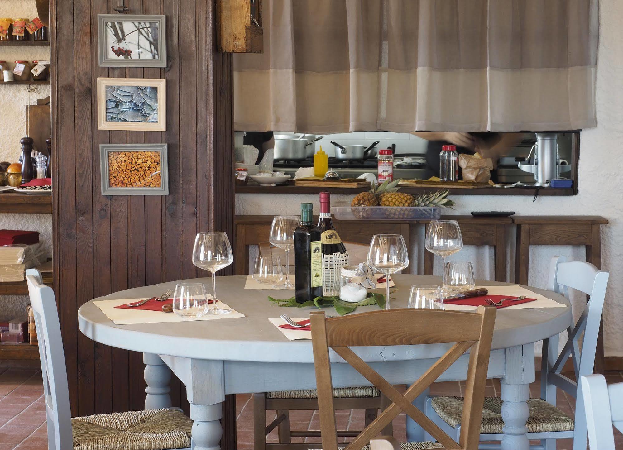 Locanda Il Rustichello Mulazzo Esterno foto